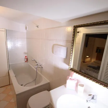 شقة Fleur De Lis Loft بيرغامو